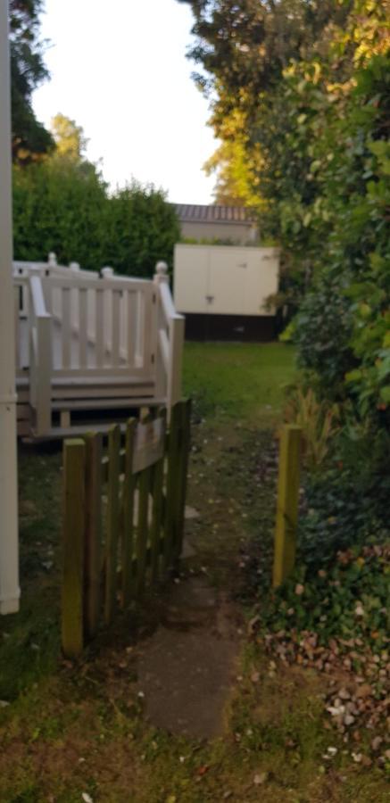 Kingsley Vale Vila Selsey Exterior foto